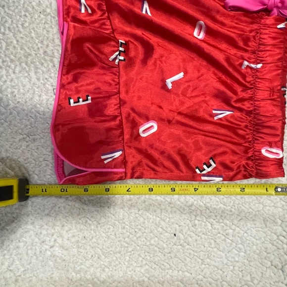 XL VICTORIA’S SECRET 2 PIECE SHORT SLEEVE & SHORTS & SPAGHETTI STRAP NWOT RED - Picture 5 of 8